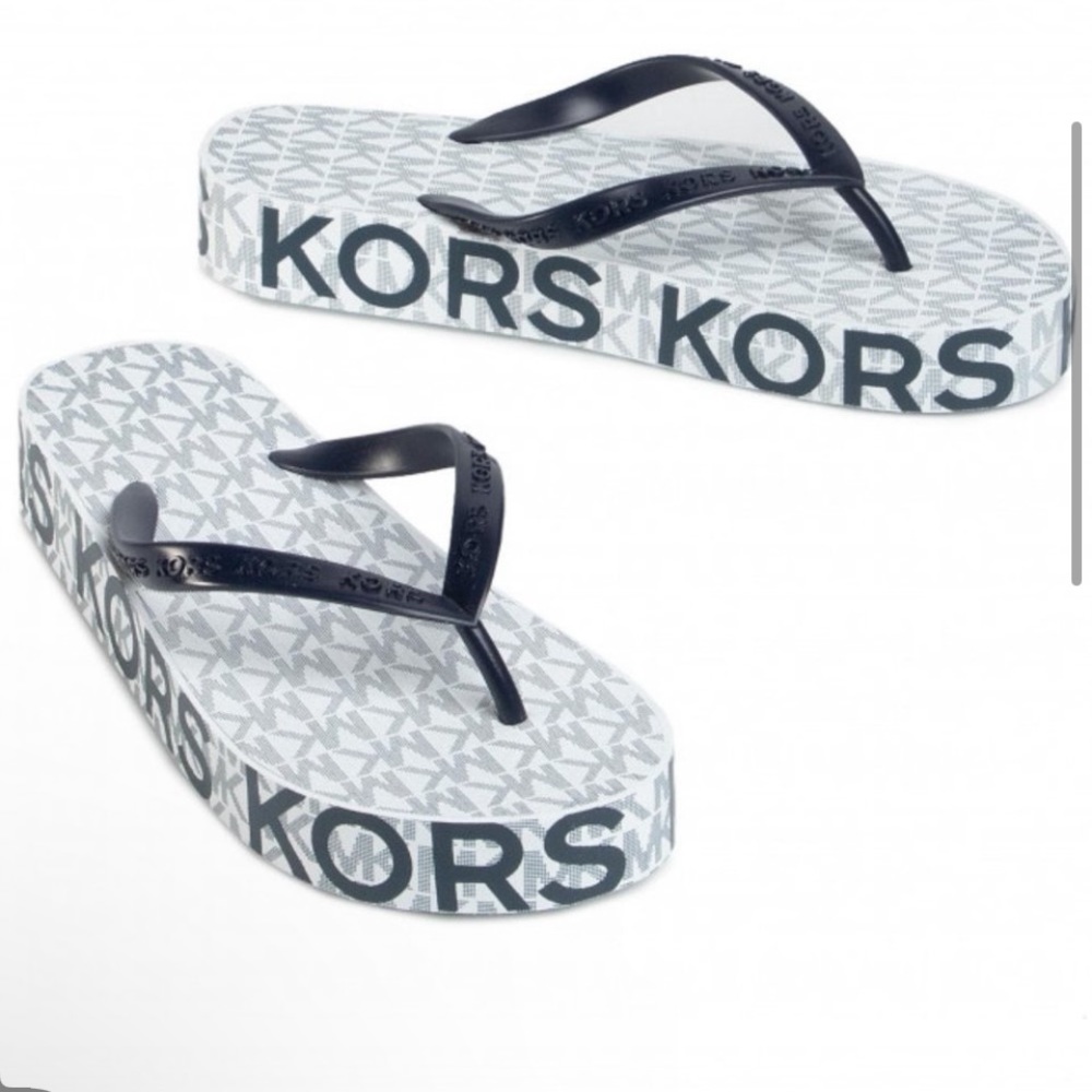 Brand new Michael Kors platform thong sandals - Picture 2 of 9